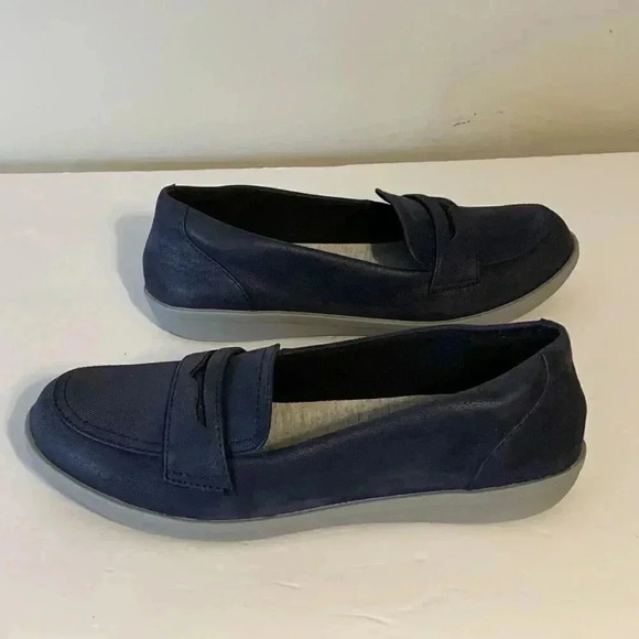 Clarks Cloud Steppers Blue Ayla Form Slip on Comfort Penny Loafer Size 8M - Picture 3 of 7